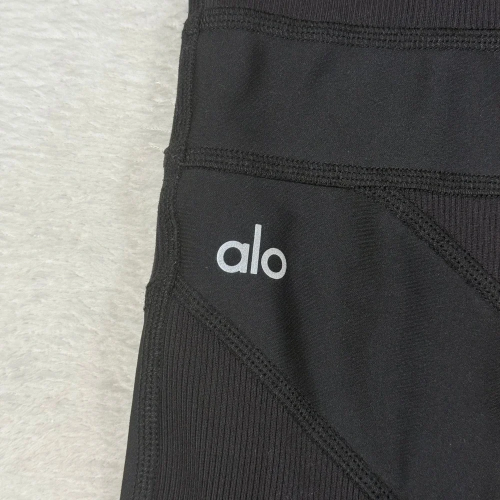 Alo Yoga High-Waist Moto Legging Black Ribbed Mesh Performance W0245R Size XS